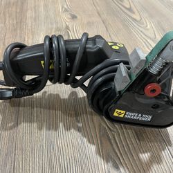 Work Sharp WSKTS 120V Sharpening Tool for Knife & Tool, Black Electric Grinder