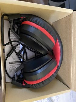 Laptop Stand, Headphone $3/each