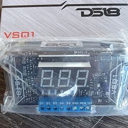 DS 18 VOLTMETER