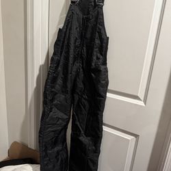 Women’s Black Snow Suit size 8