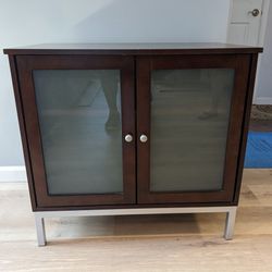 2 DOOR WOOD & FROSTED GLASS CABINET