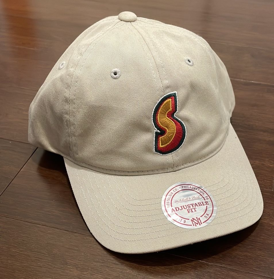 Mitchell & Ness NBA Cap with Embroidered SONIC Logo Seattle
