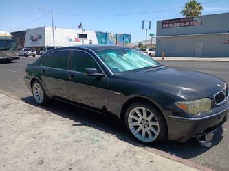 2004 BMW 745i