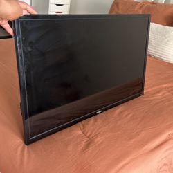 2 For 1 - Flat Screen  SmartTV Bundle
