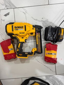 Dewalt 18 ga stapler