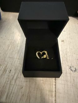 Zales Heart pendant necklace