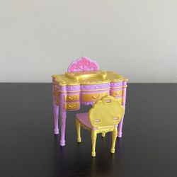 Disney Sofia First Royal Classroom Desk Chair Mattel Royal Prep Academy 2012