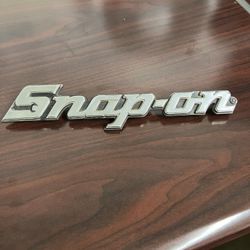Snap-on Badge