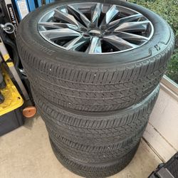 Escalade Wheels And Bridgestone Tires 