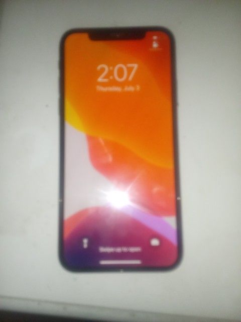 iPhone X (Sim Locked)