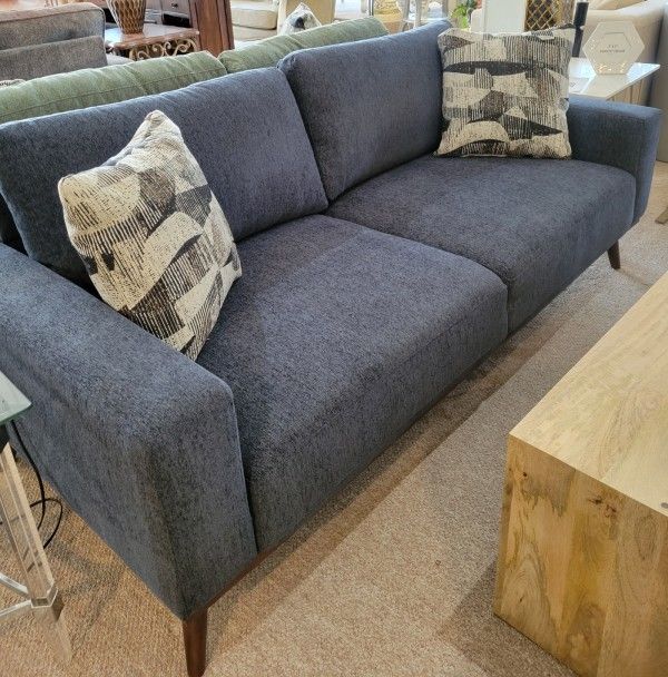 MID-CENTURY MODERN SOFA W / 2 PILLOWS - NAVY