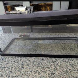 NICE 20 GALLON LONG FISH AQUARIUM, FILTER AND HEATER, 30 L 13H X12W