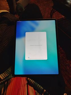 Newer iPAD Pro in Excellent Condition