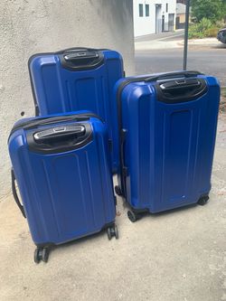 Three-piece hardshell luggage set all can store inside one case