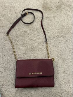 Michael Kors Crossbody - burgundy
