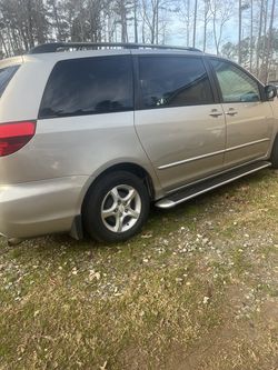 2005 Toyota Sienna