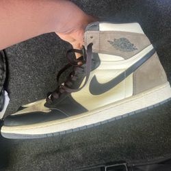 Air Jordan Retro 1 Mocha 