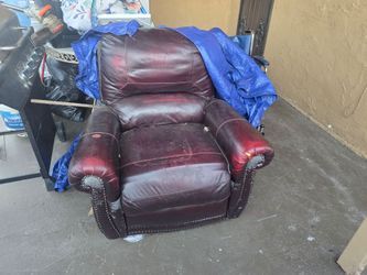 FREE Recliner Chair / Sillón Reclinable GRATIS