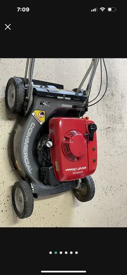 Hrc216 honda commercial discount mower