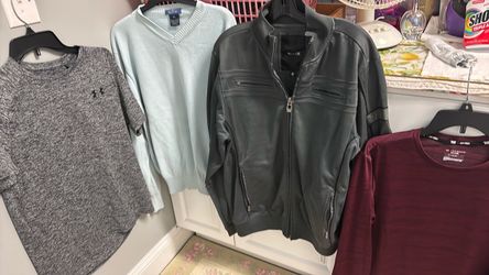 Men’s clothing medium