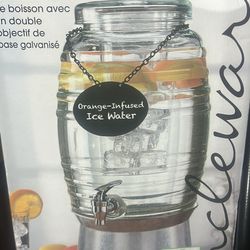 Never used still in box ! 