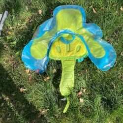 Inflatable baby floaty