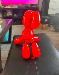 Balloon dog toy