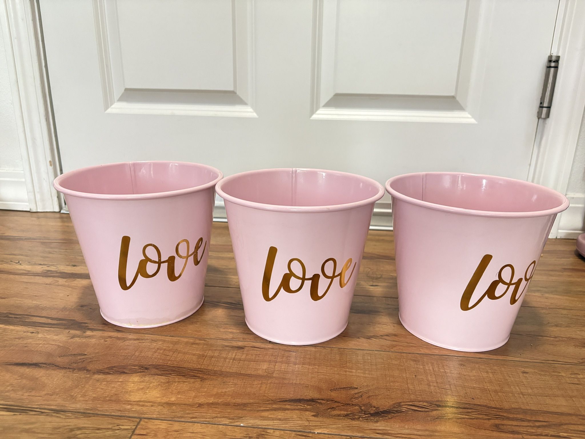 Flower Pot/ Planters