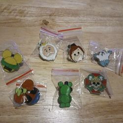 Disney Pins 