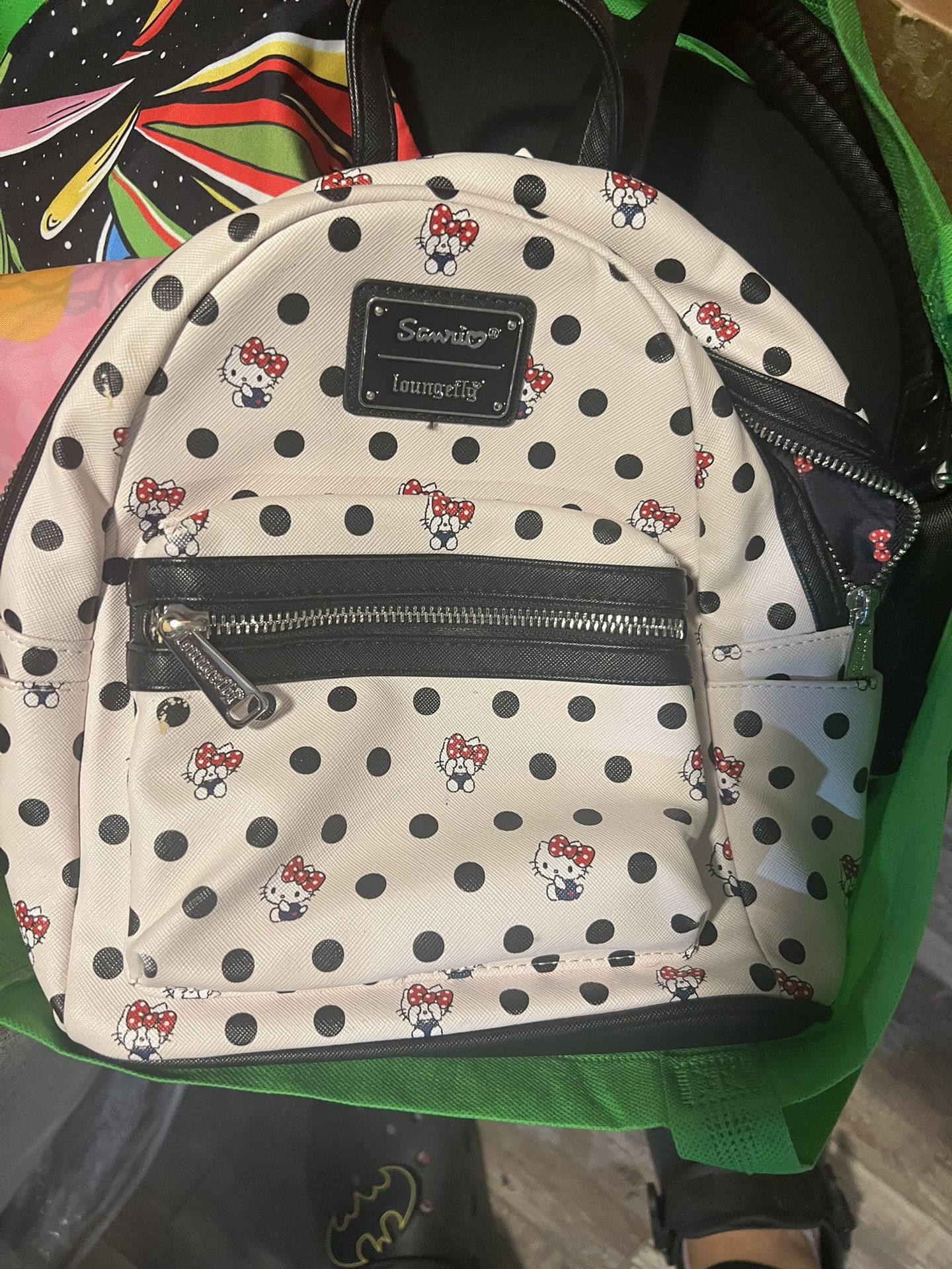 Sanrio Hello Kitty backpack 🎒