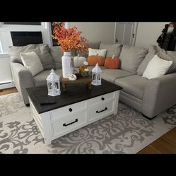 L-shaped couch, sections coffee table
