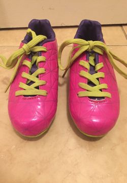 Girls size 12 Pink Cleats
