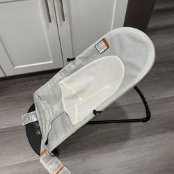 BabyBjörn Adjustable Baby Bouncer Seat