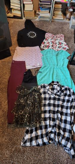 Lot Of 7 2xl Xxl Womens Clothing 