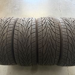 4 Toyo Tires 285/40/22