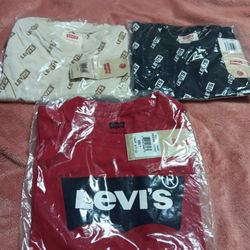 Levi's Tshirt