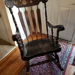 Solid Wood Rocking Chair