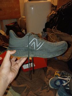 New balance running shoes