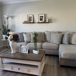 Chaise Lounge/ Sofa esquina 