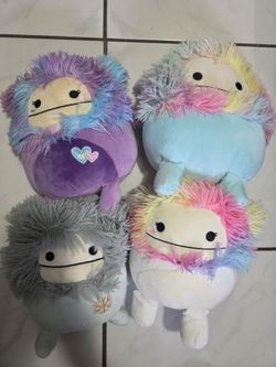 Lots of fluffy toys almost like new