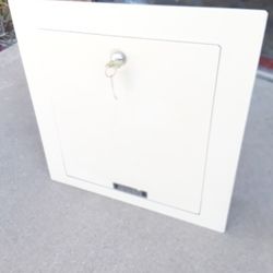 Wall Or Floor Mount Lock Box