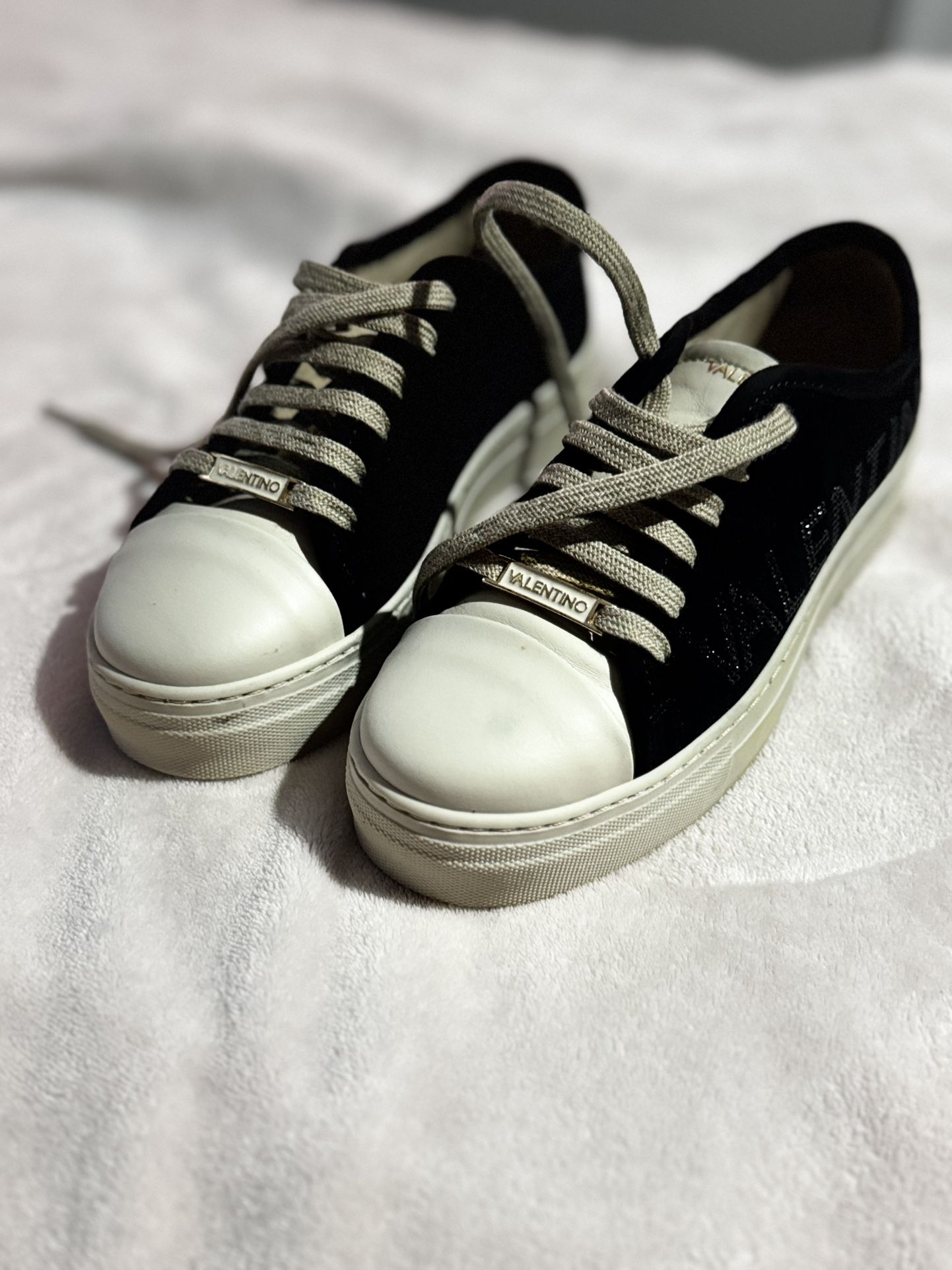Valentino sneakers worn only once
