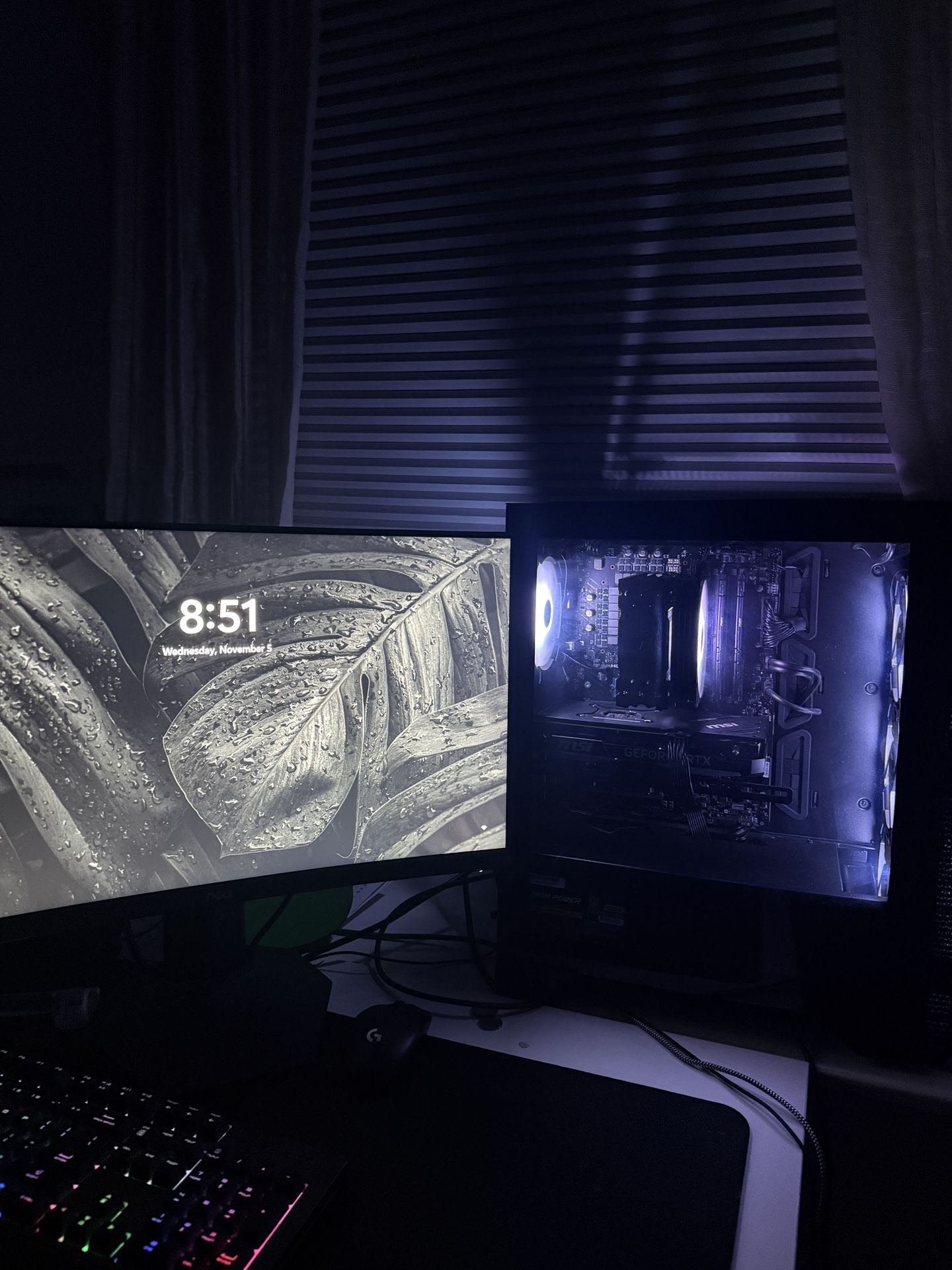 MSI - Aegis R Gaming Desktop & Dell 24” Curved Gaming Monitor