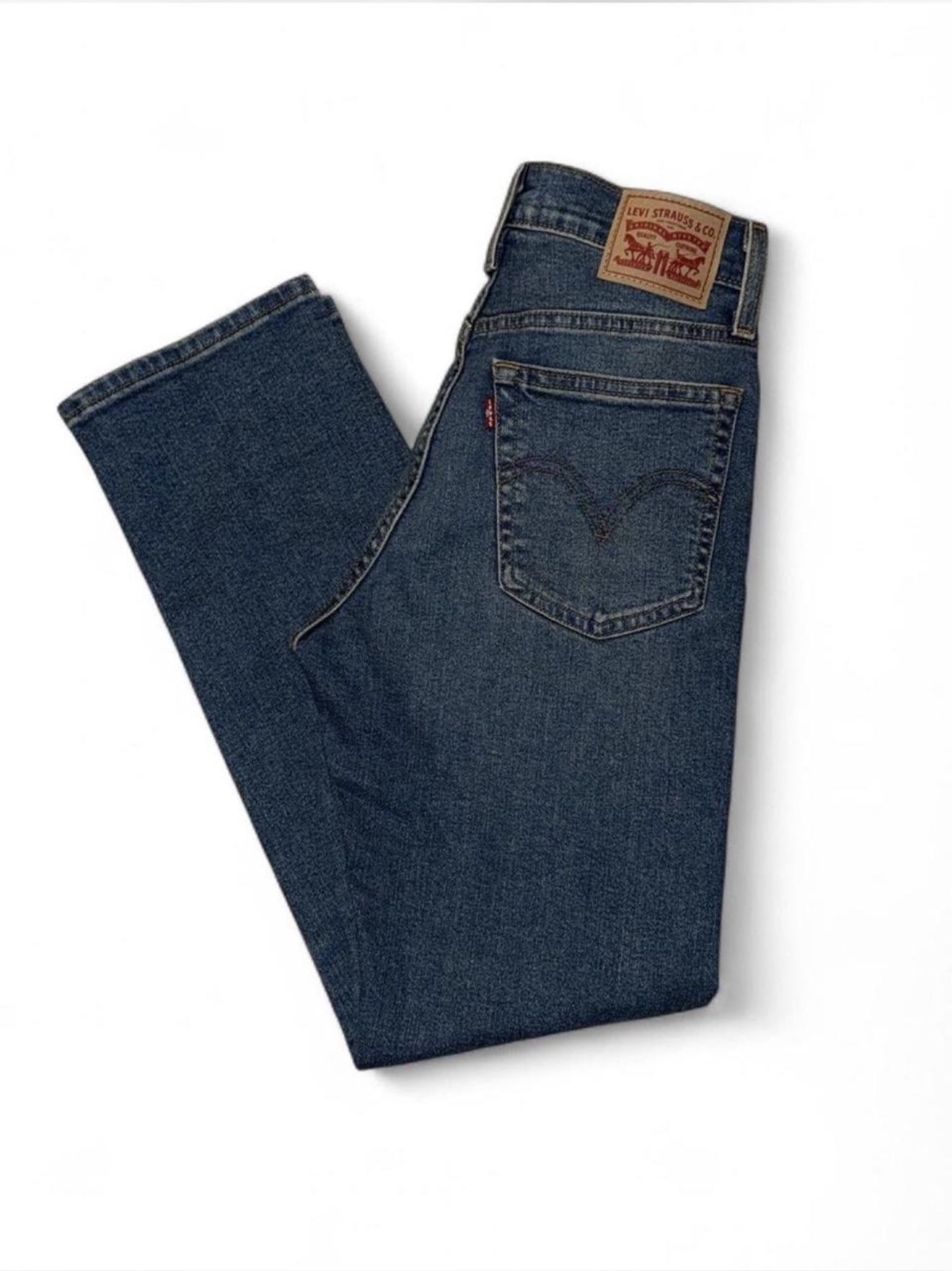 Levi's 505 Wedge Straight Jeans Excellent Condition - Worn Once Size 26 If you have any questions about sizing or shipping pls feel free to reach ou