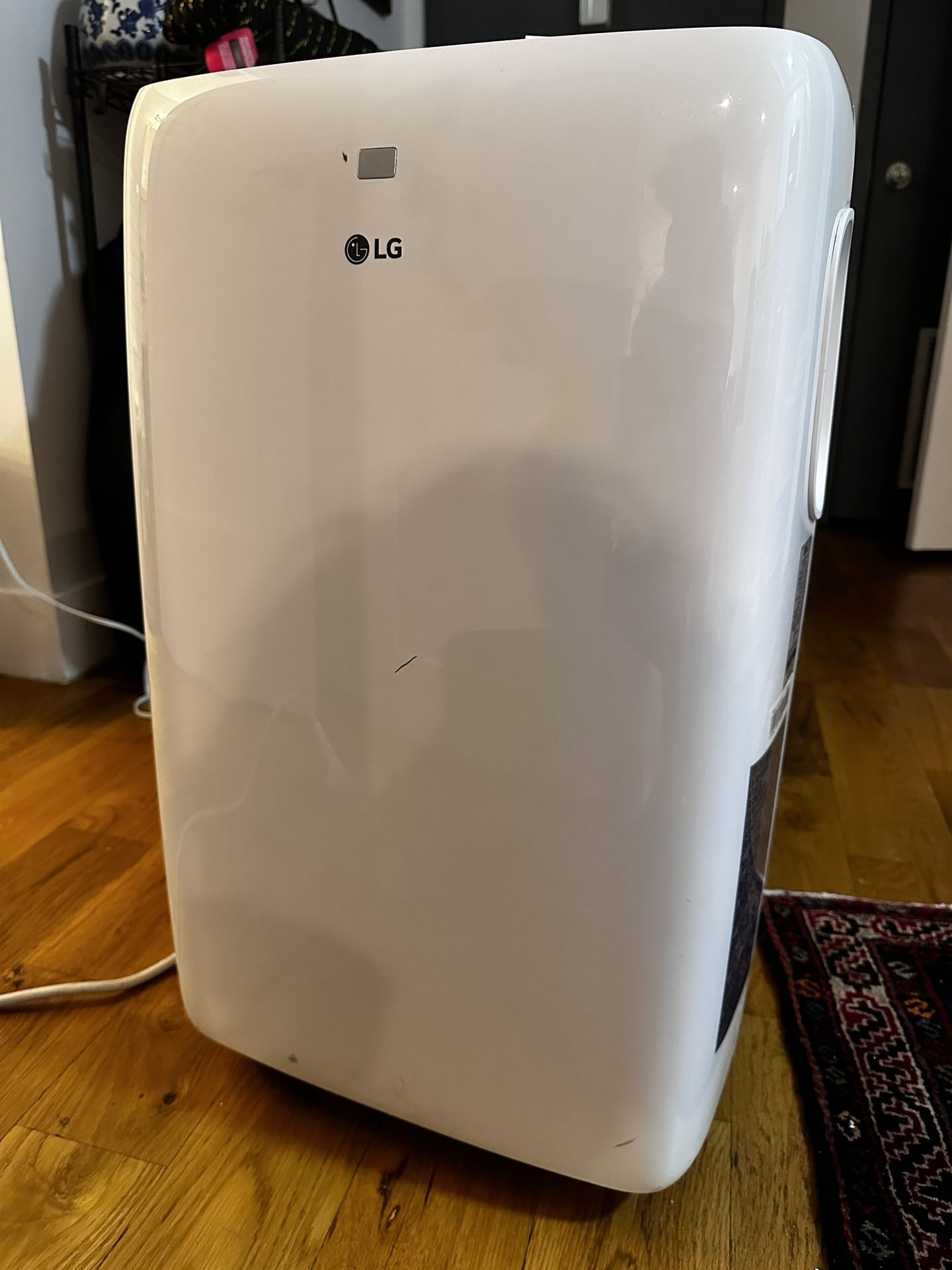 LG portable AC And Dehumidifier