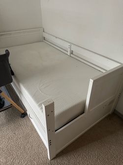 White Wood Twin Bed Frame with Mattress