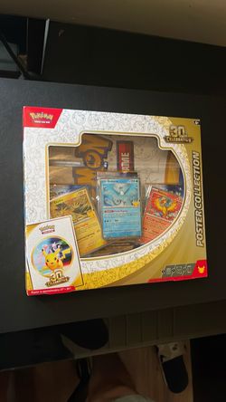 Pokemon TCG 30th Celebration Poster Collection Box