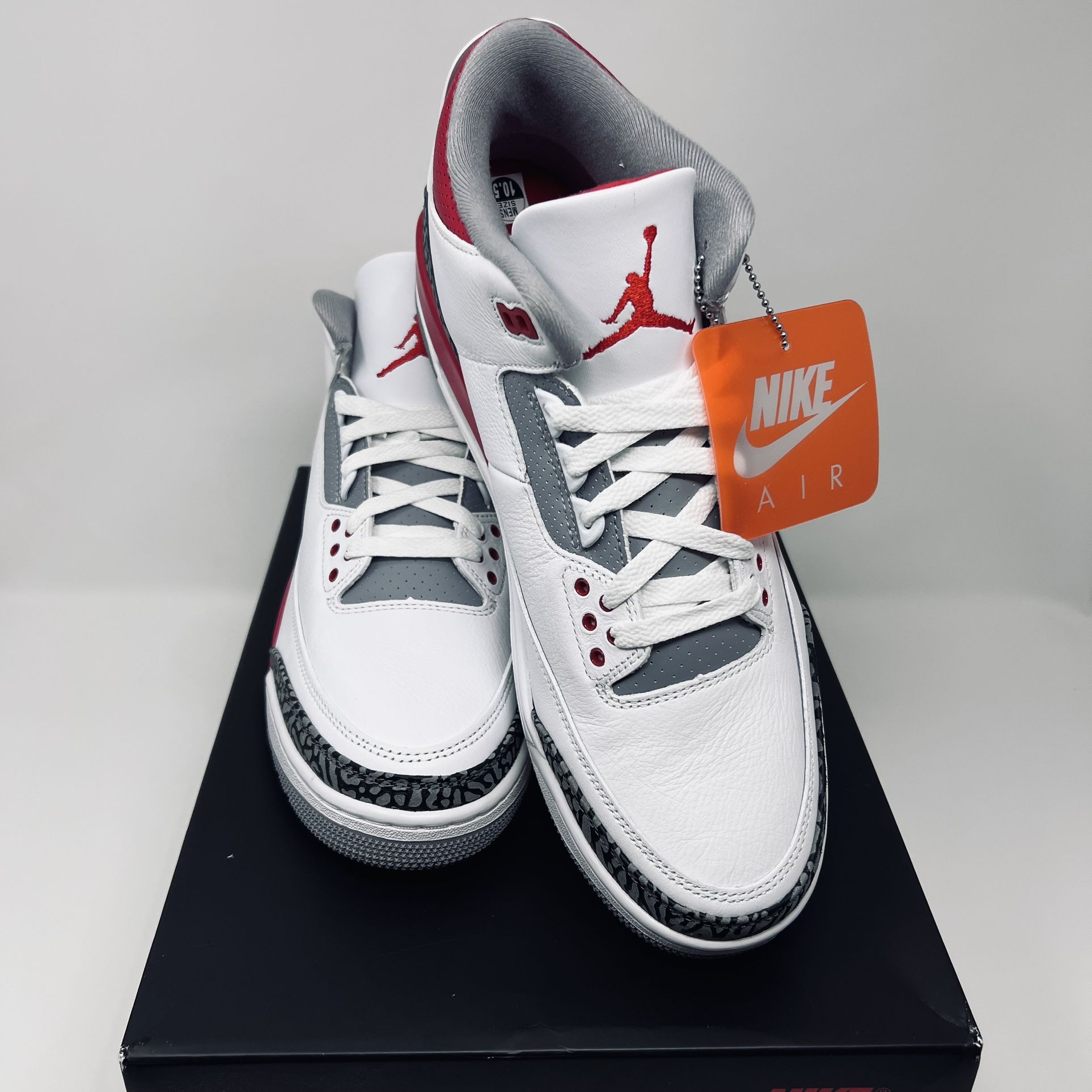 AIR JORDAN 3 RETRO
