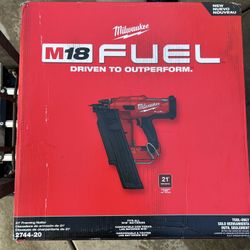 Milwaukee M18 FUEL 3-1/2 in. 18-Volt 21-Degree Lithium-lon Brushless Cordless Framing Nailer (Tool-Only) $325 Firm 