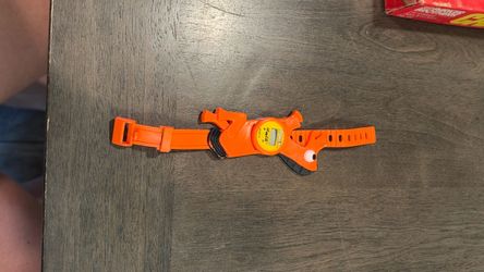 🧡 Vintage Pokey Digital Watch
